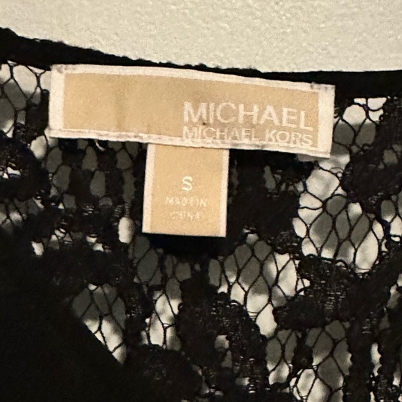 Micheal Kors Elegant Black Lace Women's Top - Picture 5 of 7